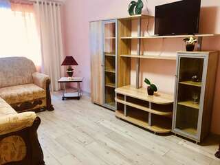 Апартаменты Сучасна квартира в центрі міста Ужгород Улучшенные апартаменты-12