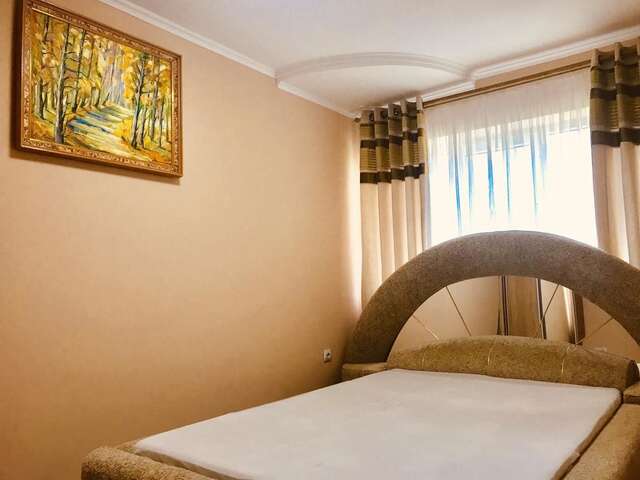 Апартаменты Сучасна квартира в центрі міста Ужгород-13