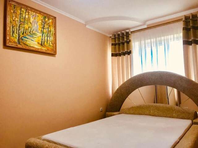 Апартаменты Сучасна квартира в центрі міста Ужгород-30